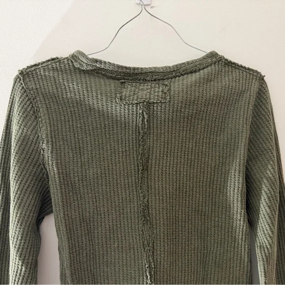 Free People We the Free Roll With It Thermal Long Sleeve Top in Moss Size Large - Picture 12 of 16